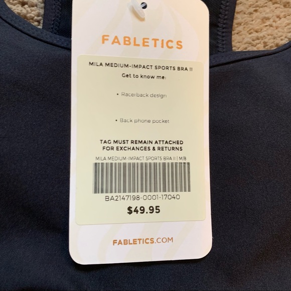 Sports bra NWT - Picture 3 of 3